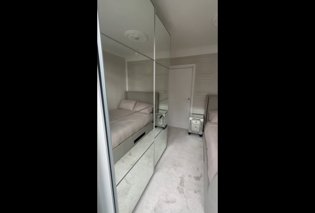 ✨ Luxury Fully Furnished Double Room in Oldbury Main Photo