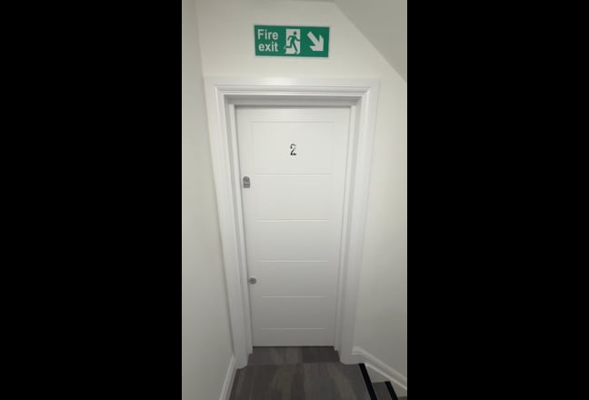 Fab Refurbished 1 bed flat on Hanway Street W1 Main Photo