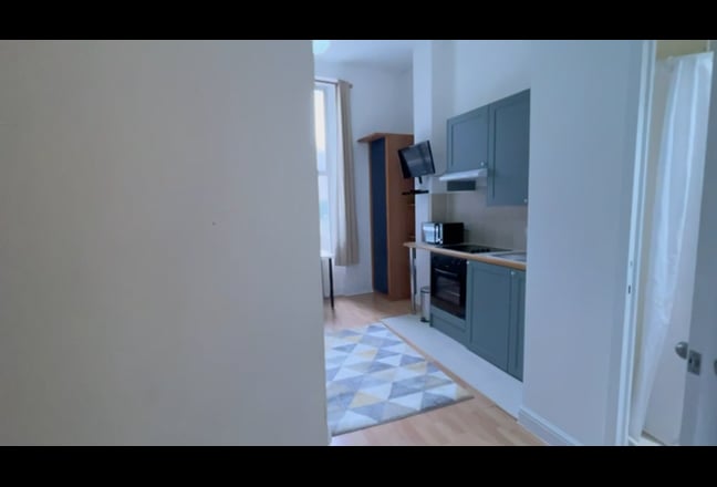 Great studio in Earl's Court/Kensington, Zone 1 Main Photo