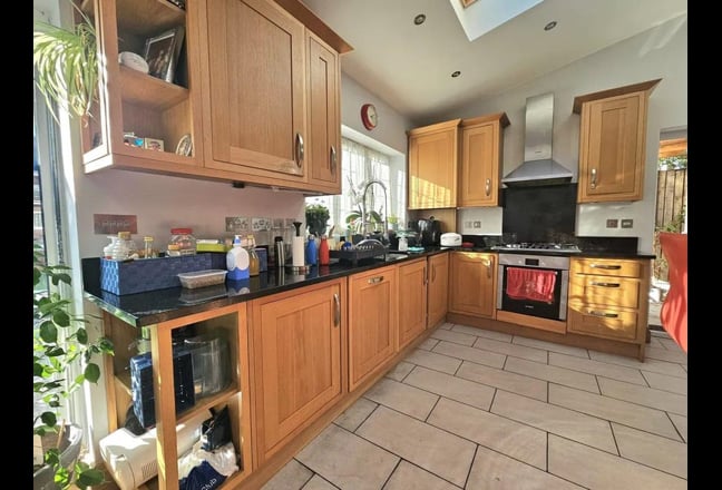 Offering Lodger Accommodation Main Photo