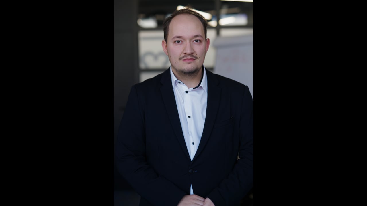 
        
          Dominik Duchek
        

        
          –
        

        
          Business Lead
        
        