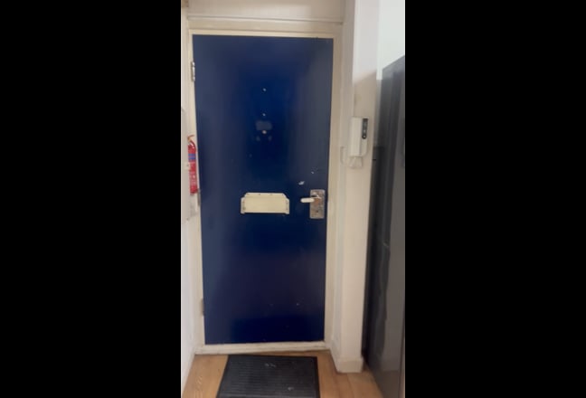 Large Double Room to Rent  Main Photo