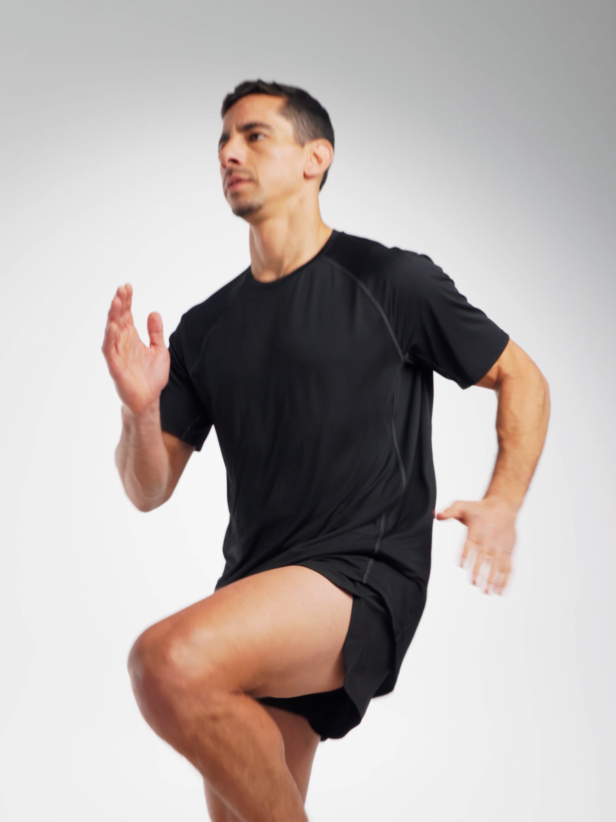 חולצת אימון שרוול קצר