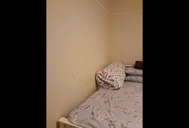 Spacious Double Bedroom ! 🏡  Main Photo