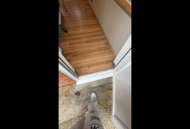 Studio Flat - Garage conversion  Main Photo