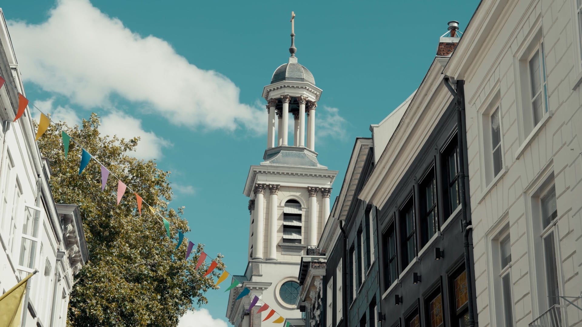 Living Statues 2025 - Final Version