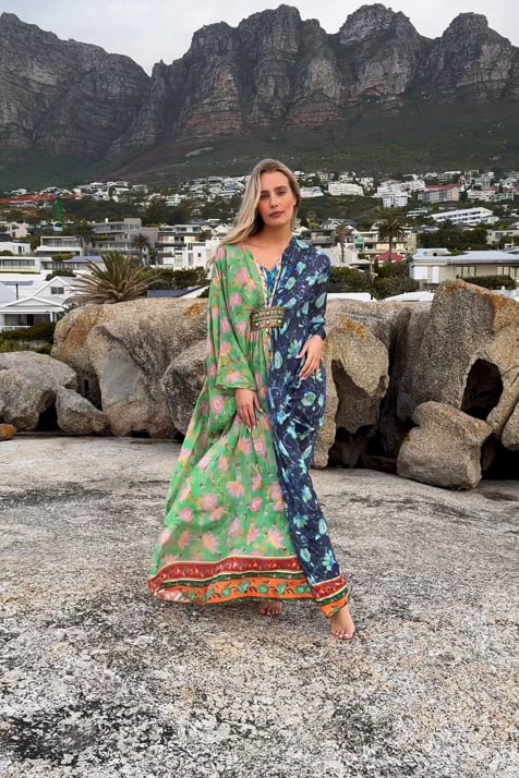 Vídeo: Caftán Largo Lyzzie