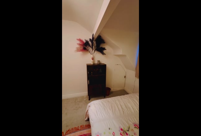 Peaceful Double Room – Pro Female Preferred Main Photo