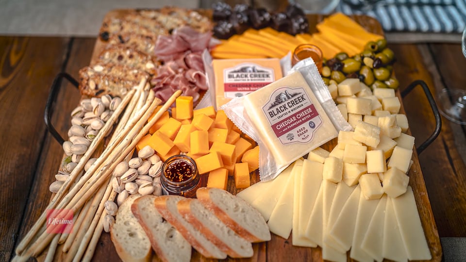 Big Game, Bigger Flavor: Crowd-Pleasing Cheese Boards
