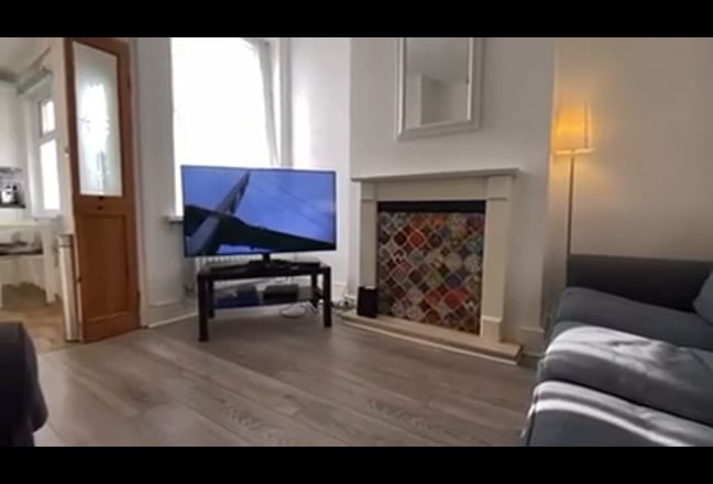 1 Lovely Room in Friendly Splott Home Main Photo