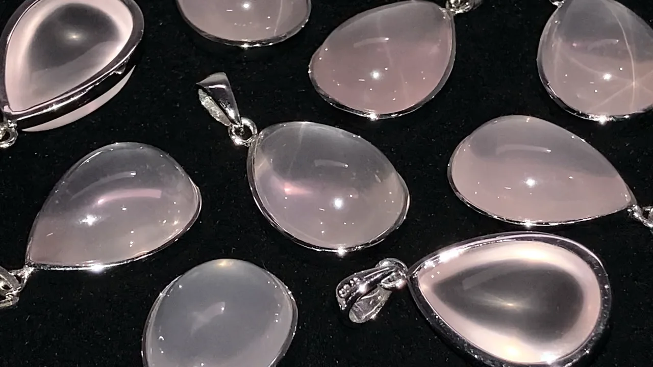 スターローズクォーツ ペアシェイプ19×14mm ペンダントトップ