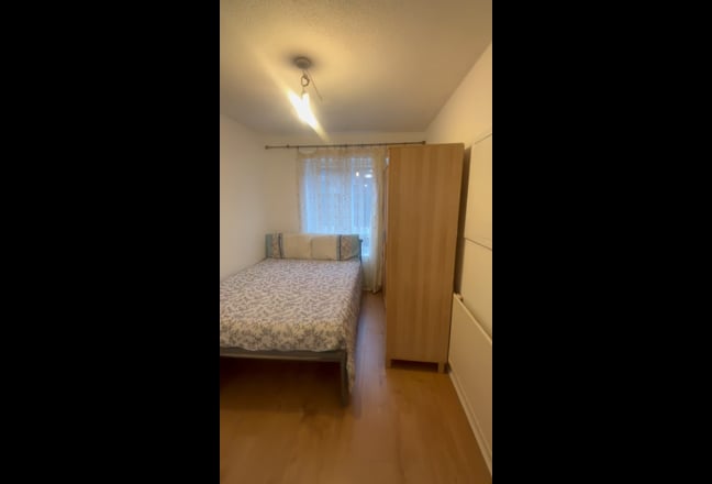Single and Extra Large Double Room  Main Photo