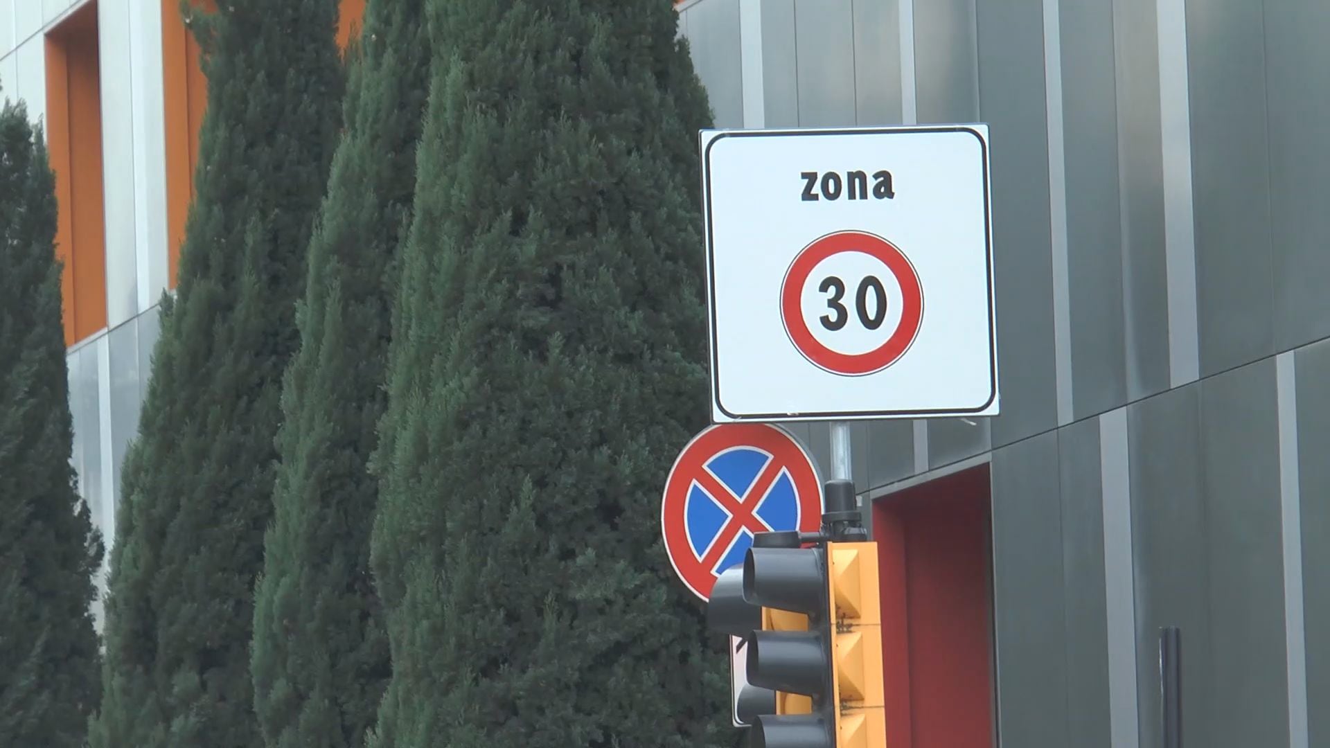 Tar su Città 30, Ascom, Cna e Confesercenti: “Il sindaco deve ascoltarci di più”