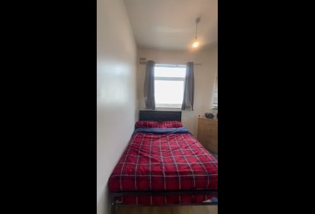 Flat in Harrow - Three Doubles from &pound;650pcm Main Photo