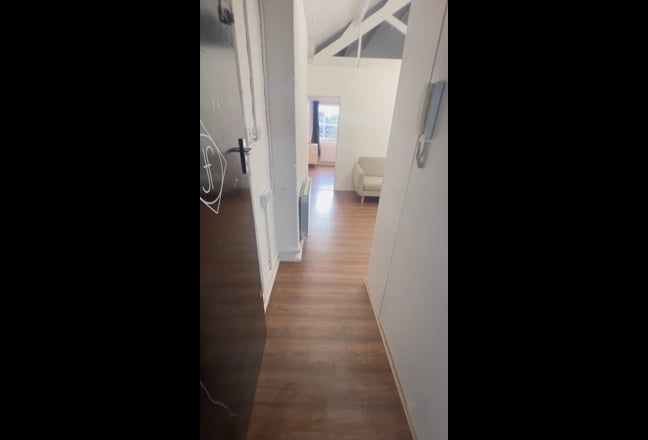 New 2Bed Flat in Angel & Barbican (Feb) Main Photo