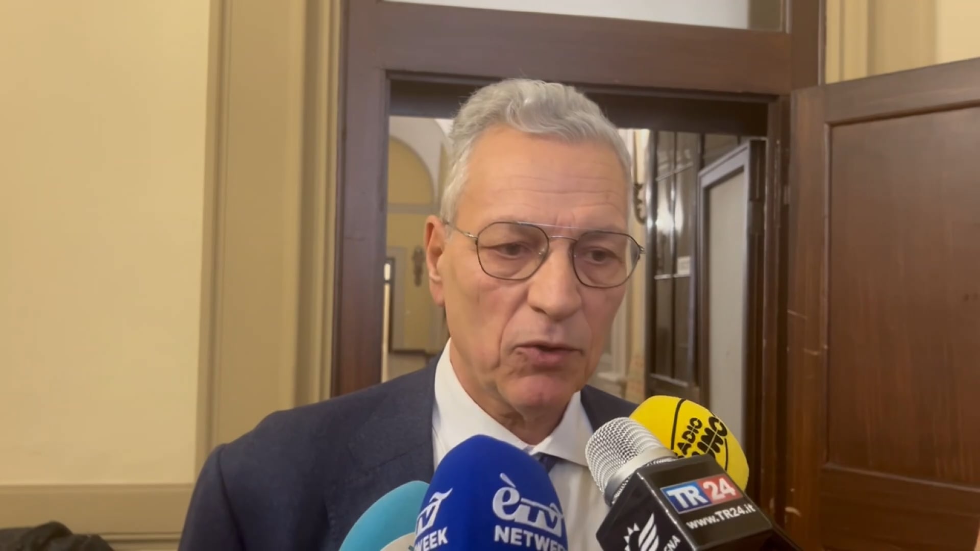 “Stretta” sui locali notturni dopo Crans-Montana: più controlli su capienza e norme antincendio