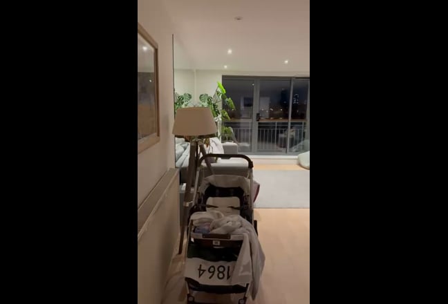 Premium Ensuite Room with Wall-to-Wall Storage Main Photo