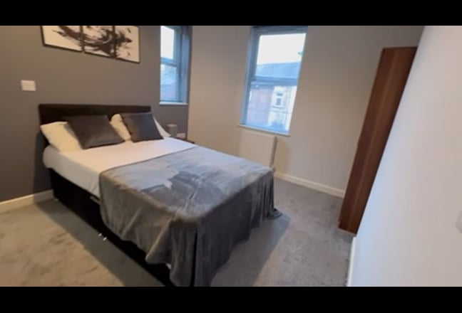 Fantastic En-Suite Double Room in Wombwell  Main Photo
