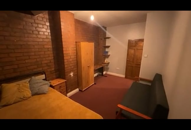 City Centre large double room  Main Photo