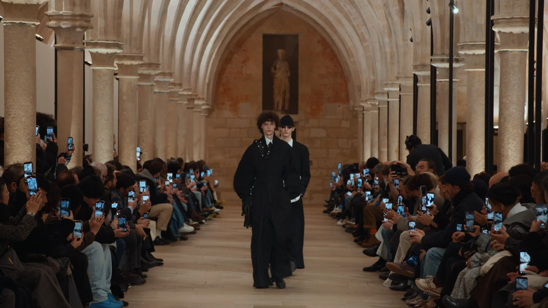 ISSEY MIYAKE INC.｜公式サイト – isseymiyake.com