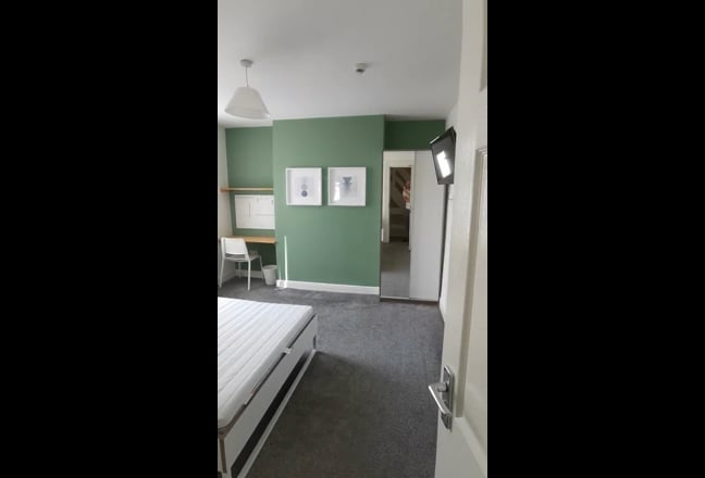 Last room available Main Photo