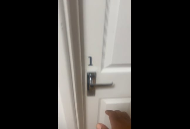 2 Studios Available with own bathroom  Main Photo