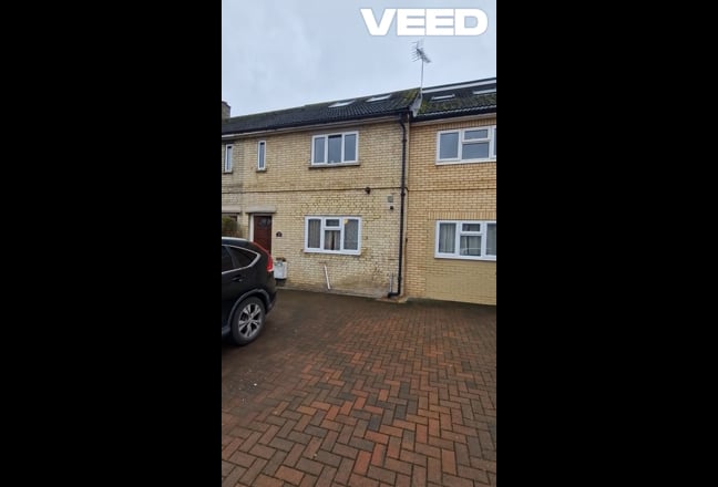 Single Room – All Bills Included – CB1 Main Photo