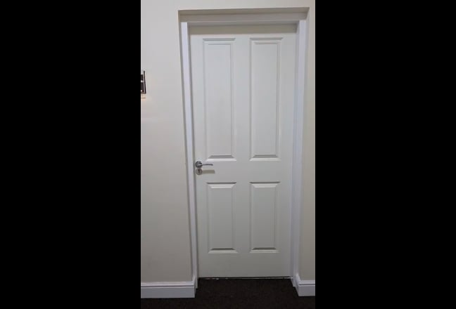 Furnished Studio Near Station & Hospital – &pound;716 pm Main Photo