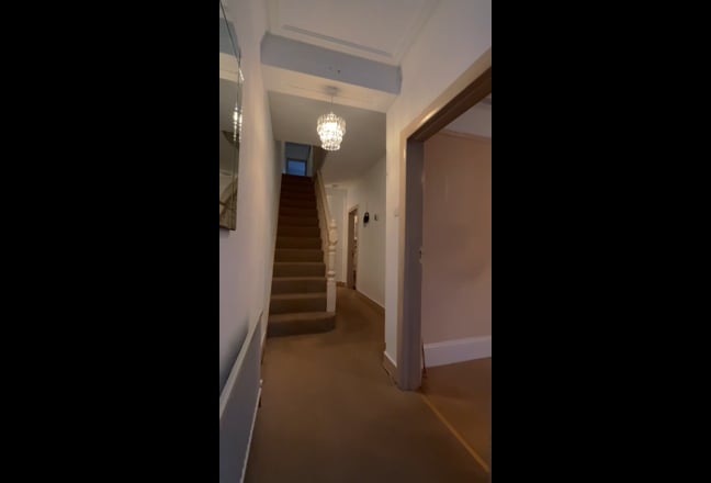 New Luxe Double Rooms in Brentford Main Photo