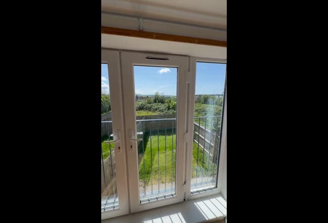 Room available in BS11 Main Photo