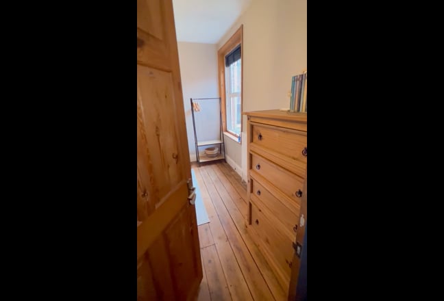 Double bedroom chilled home  Main Photo