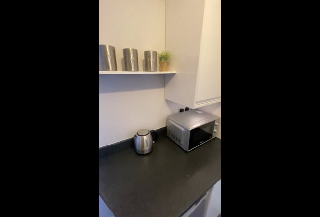 Studio style en-suite rooms with mini Kitchenette  Main Photo