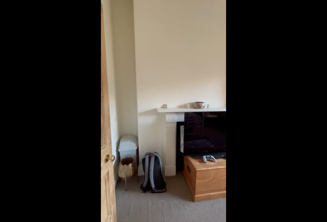 Large double, private bathroom, bills included  Main Photo