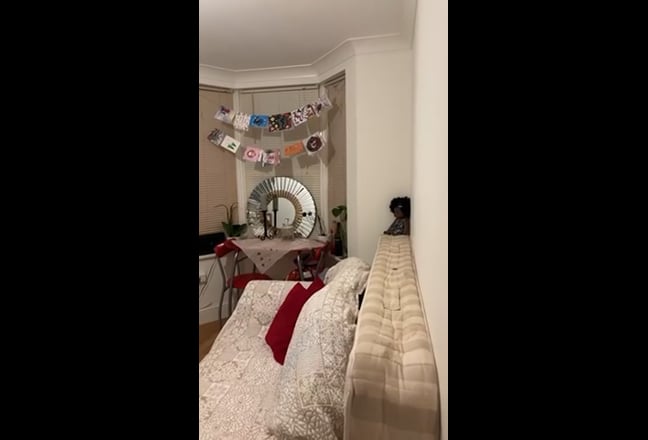 Big double room  very central in lovely house Main Photo