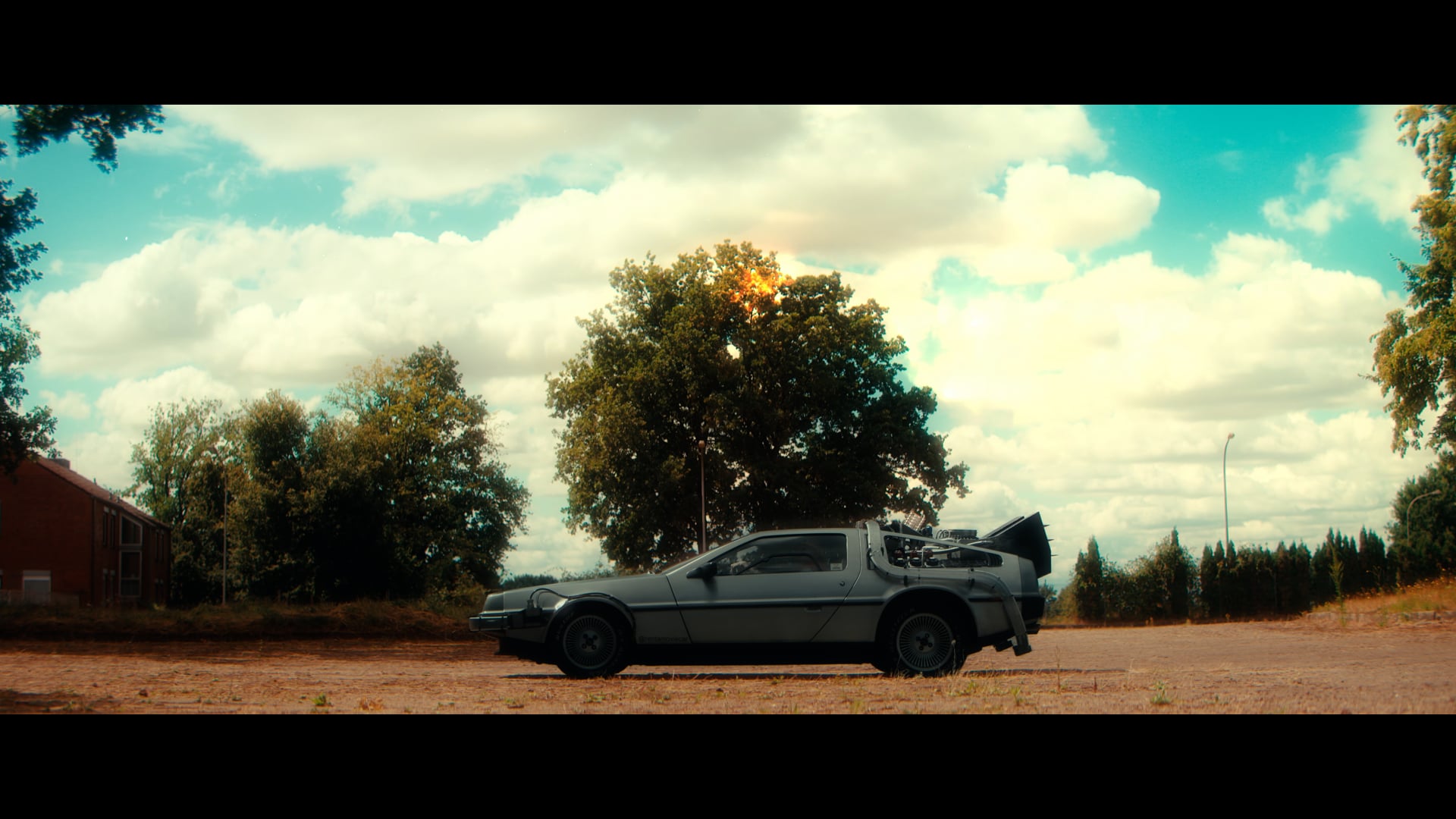 T.U.H. Box Episode C.Broy 2025