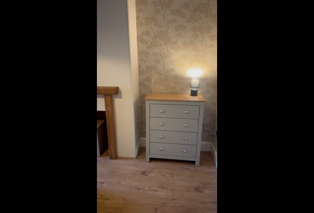 Large Double Room's Bill's Inc! Speedy WIFI , HPC Main Photo