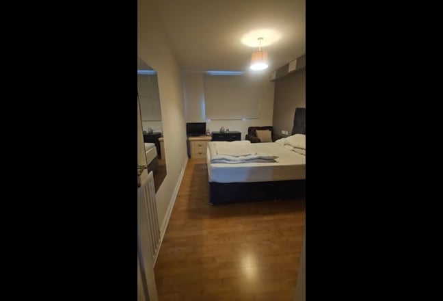 Double Bed room Ready to be occupied Main Photo