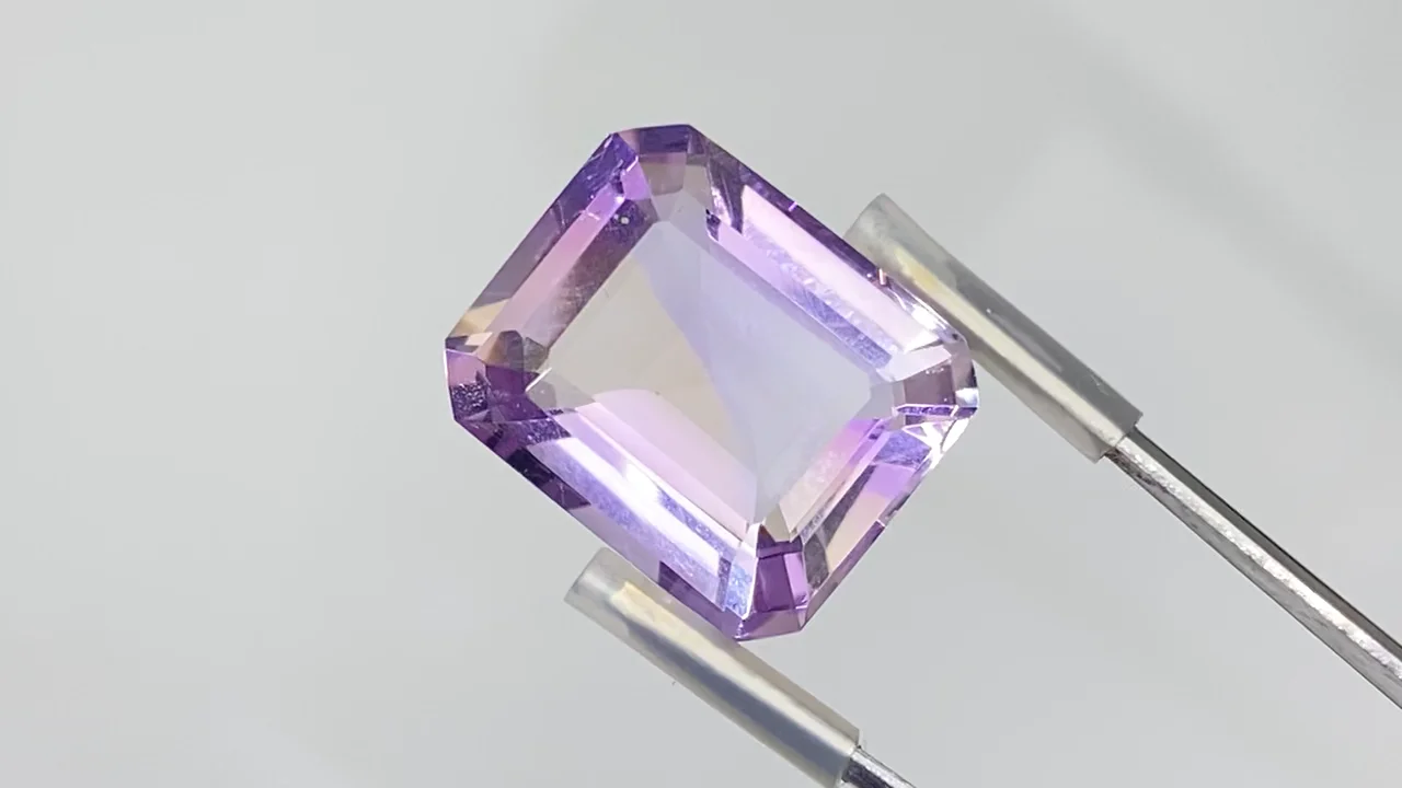 動画】【1点もの】宝石質アメトリンAAA ルース ファセットカット 1個