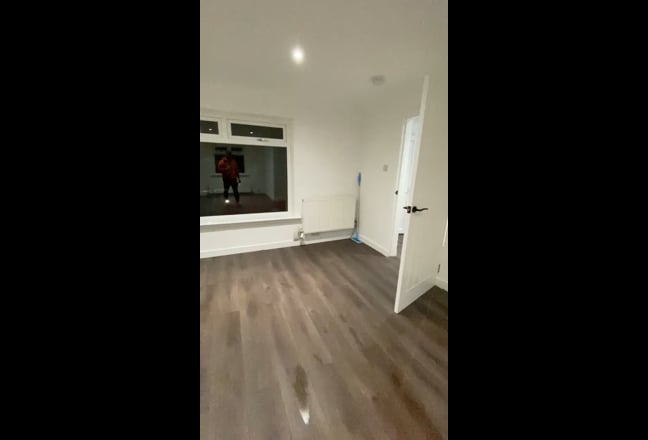 2 bed house in newton mearns  Main Photo