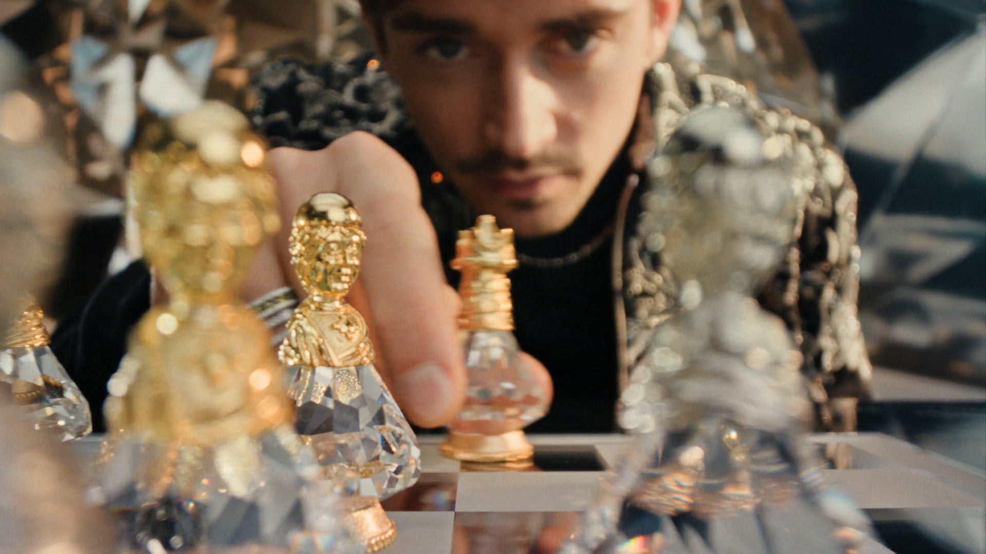 CHIVAS REGAL - Crystal Gold