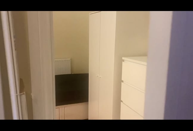 En-suite and Studios near university Main Photo