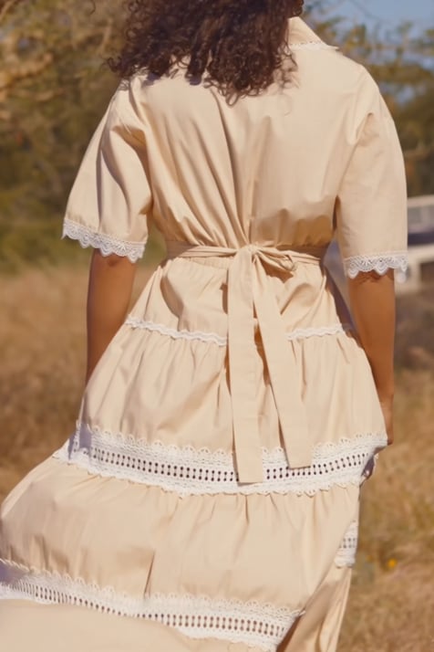 Vidéo: Robe Longue Betty