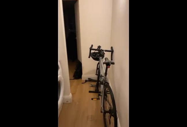 Cozy & clean flat share in battersea Main Photo