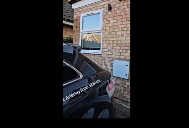 South Croydon studio-bills incl Feb 1st Main Photo