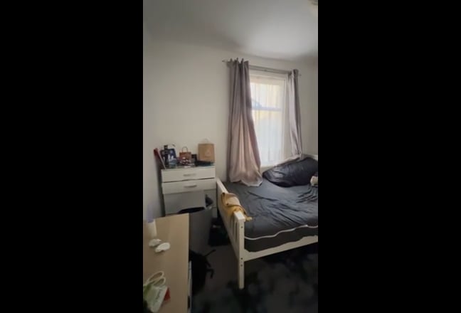 Double Room Available - All Bills Included Main Photo