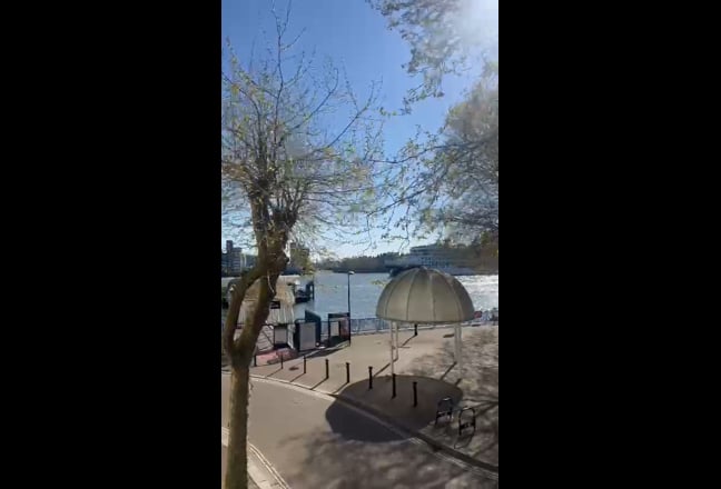 Fun, Social Flatshare Seeks Female Housemate SELON Main Photo