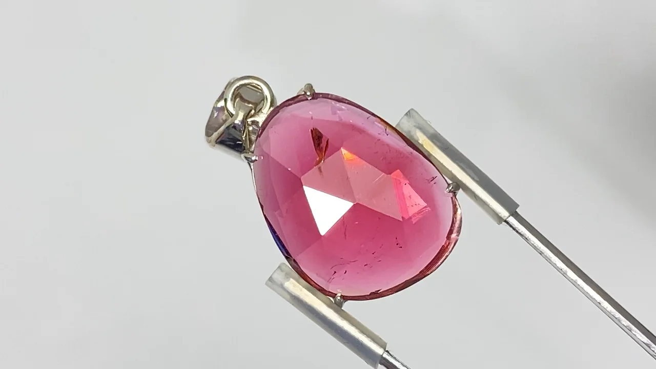 動画】【1点もの】ピンクトルマリンAAA- ペンダントトップ SILVER925製
