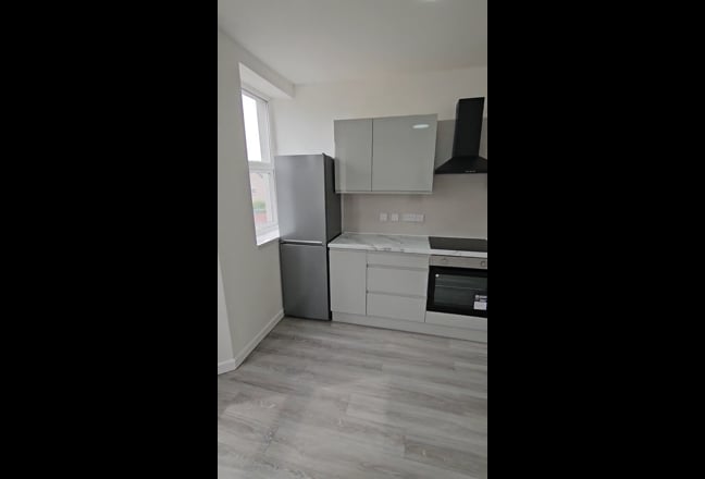 1 Bed Flat - Brand New Refurb  Main Photo
