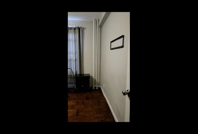 I own the apartment  Main Photo