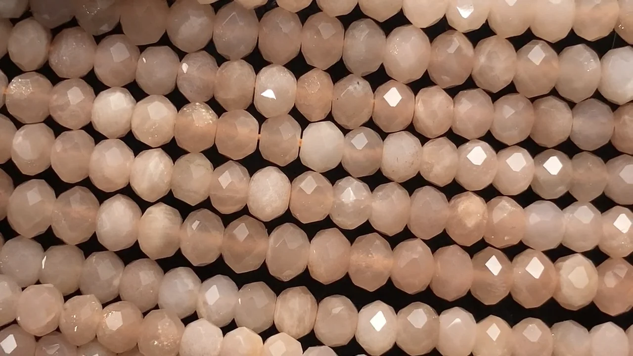 オレンジムーンストーン ボタンカット5×5×3mm ｜天然石ビーズの卸問屋